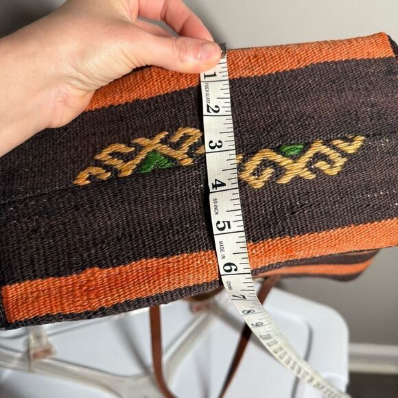 Woven Kilim rug tapestry tote bag leather straps Turkish western Aztec medium si - Picture 15 of 15